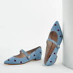 ダイアナの24年バレンタイン限定シューズ、“デニム×ハートモチーフ”の美脚パンプスやメリージェーン｜写真10