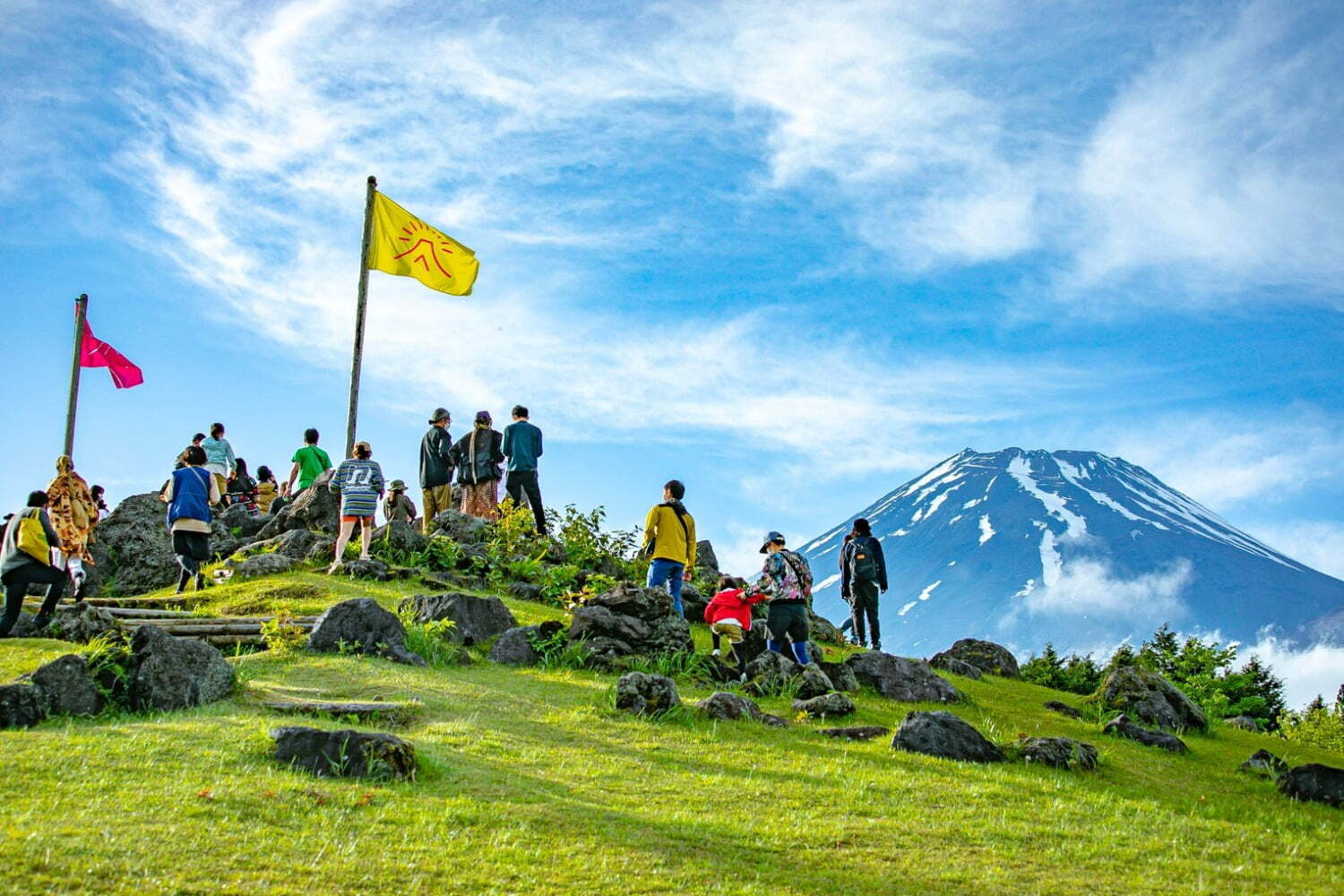 富士山こどもの国: 2024年5月11日〜2024年5月12日開催、2024年2月29日〜予約