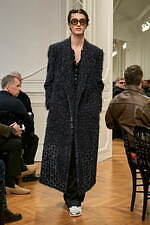 ジバンシィ 2024年秋冬メンズコレクション - 創設者ユベール・ド・ジバンシィの装いを現代に｜写真25