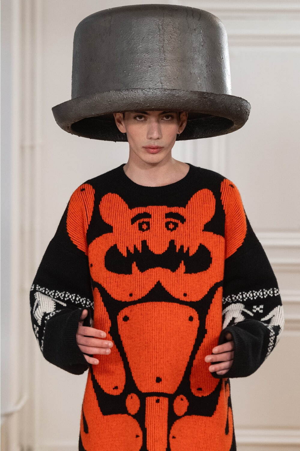 ウォルター ヴァン ベイレンドンク(Walter Van Beirendonck) 2024-25年秋冬ウィメンズ&メンズコレクション  - 写真14