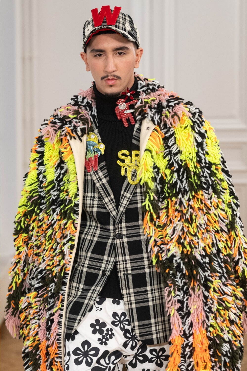 ウォルター ヴァン ベイレンドンク(Walter Van Beirendonck) 2024-25年秋冬ウィメンズ&メンズコレクション  - 写真18