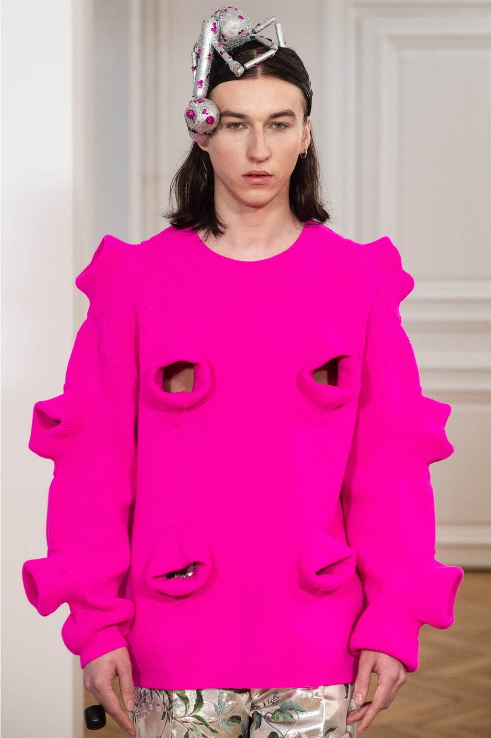 ウォルター ヴァン ベイレンドンク(Walter Van Beirendonck) 2024-25年秋冬ウィメンズ&メンズコレクション  - 写真24