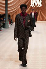 アミリ 2024年秋冬コレクション - クラシカルな佇まいに散りばめた華やぎ｜写真6