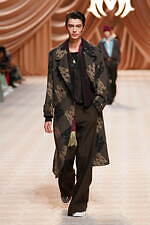 アミリ 2024年秋冬コレクション - クラシカルな佇まいに散りばめた華やぎ｜写真12