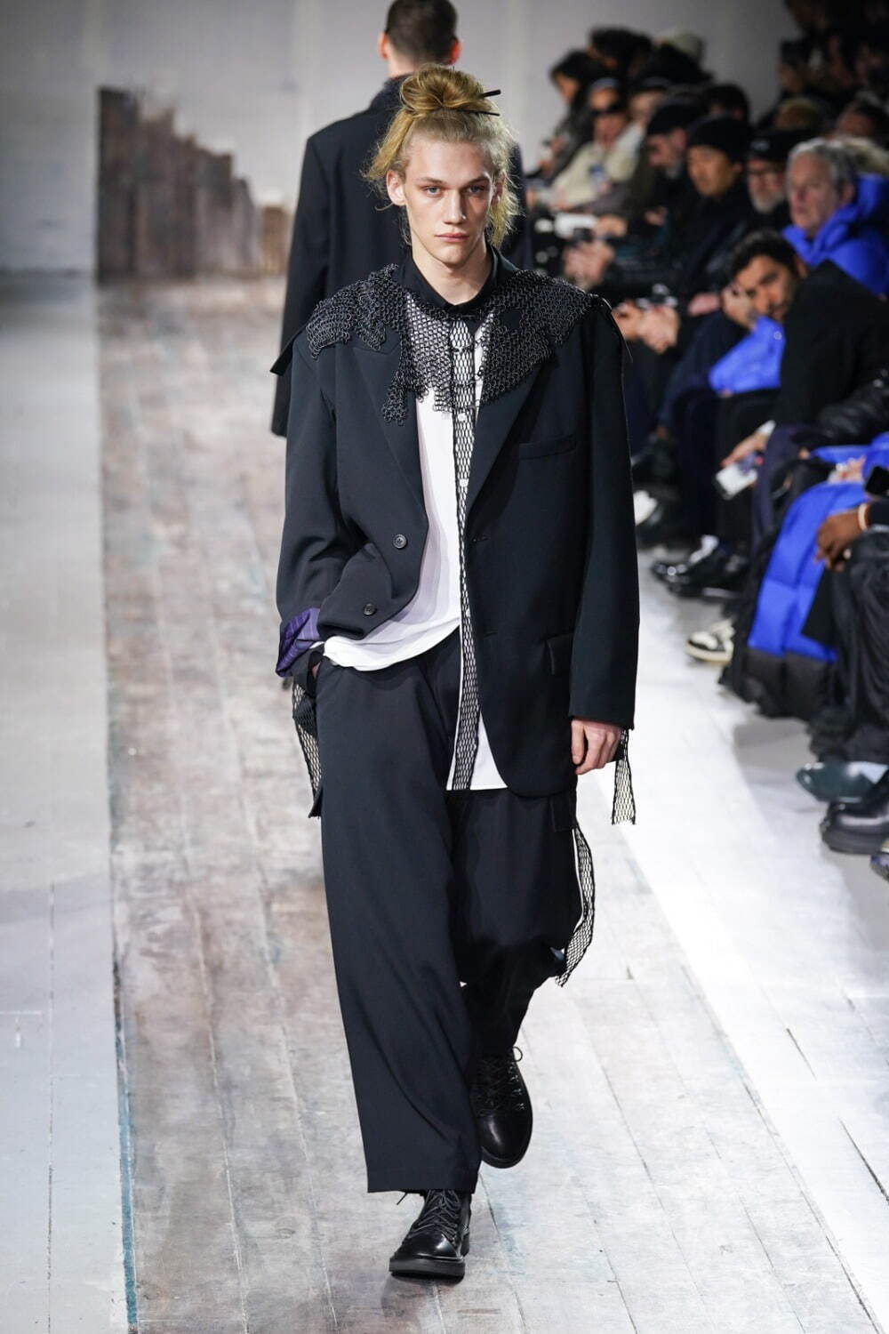 ヨウジヤマモト(Yohji Yamamoto) 2024-25年秋冬メンズコレクション  - 写真61