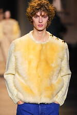 アミ 2024年秋冬コレクション - 温かみと華やぎを帯びたテーラリング｜写真34