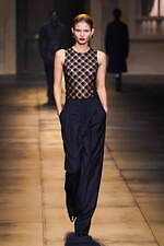 アミ 2024年秋冬コレクション - 温かみと華やぎを帯びたテーラリング｜写真72