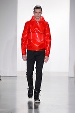 カルバン・クライン コレクション2015年春夏メンズ - 透け感やレイヤリングを重視｜写真24