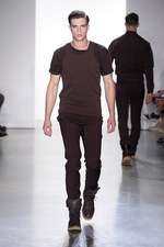 カルバン・クライン コレクション2015年春夏メンズ - 透け感やレイヤリングを重視｜写真34