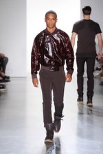 カルバン・クライン コレクション2015年春夏メンズ - 透け感やレイヤリングを重視｜写真35