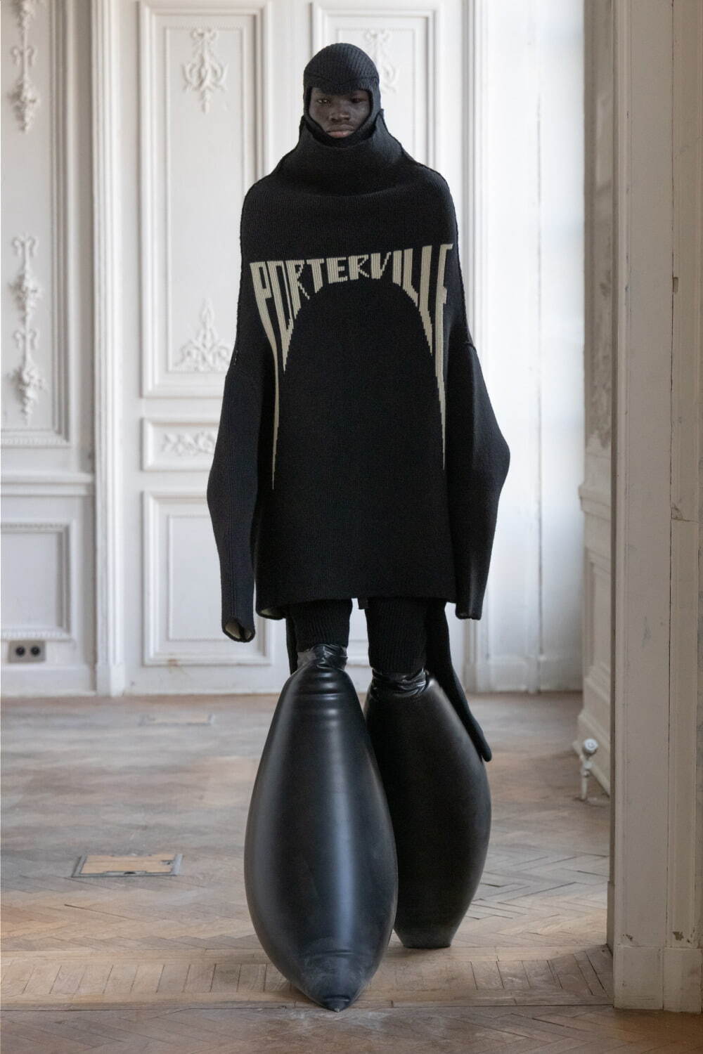 リック・オウエンス(Rick Owens) 2024-25年秋冬メンズコレクション  - 写真4