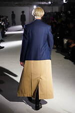 ジュンヤ ワタナベ マン 2024年秋冬コレクション - スーツを再構築する｜写真18