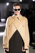 ジュンヤ ワタナベ マン 2024年秋冬コレクション - スーツを再構築する｜写真51