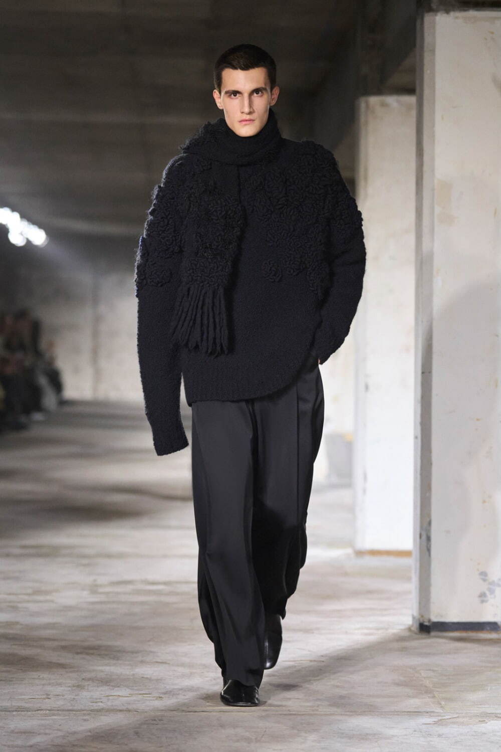 ドリス ヴァン ノッテン(DRIES VAN NOTEN) 2024-25年秋冬メンズコレクション  - 写真60