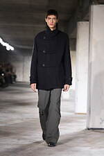 ドリス ヴァン ノッテン 2024年秋冬メンズコレクション - テーラリングの自在なる変奏｜写真6