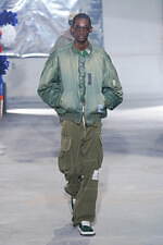 メゾン ミハラヤスヒロ 2024年秋冬コレクション - 都市の廃墟、ダイナミックな足取り｜写真20