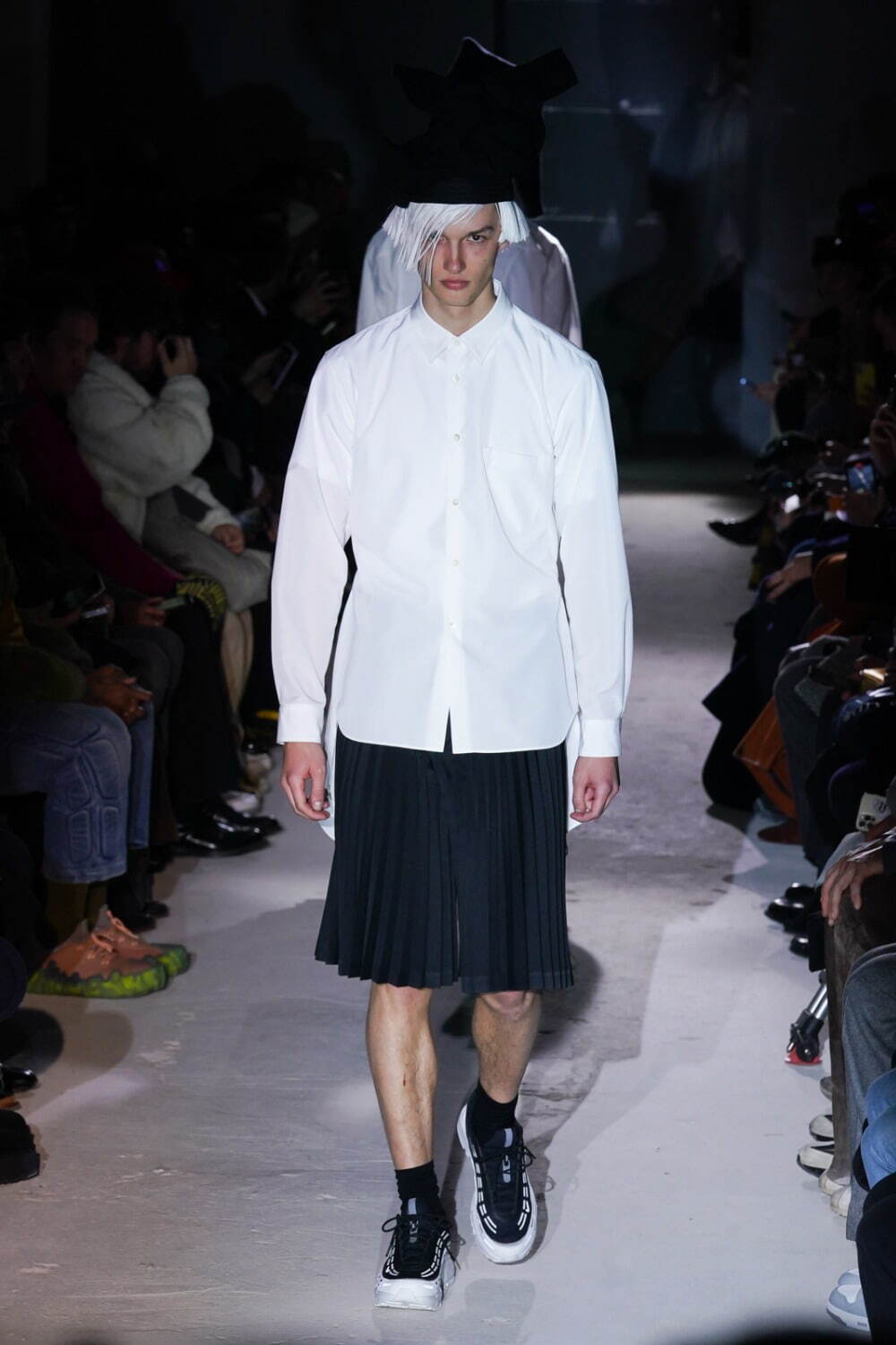 コム デ ギャルソン・オム プリュス(COMME des GARÇONS HOMME PLUS) 2024-25年秋冬メンズコレクション  - 写真30