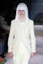 コム デ ギャルソン・オム プリュス 2024年秋冬コレクション - 理性の解剖学｜写真5