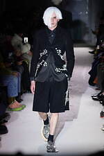 コム デ ギャルソン・オム プリュス 2024年秋冬コレクション - 理性の解剖学｜写真21