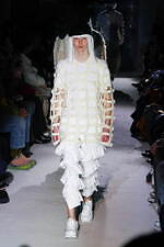 コム デ ギャルソン・オム プリュス 2024年秋冬コレクション - 理性の解剖学｜写真35