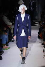 コム デ ギャルソン・オム プリュス 2024年秋冬コレクション - 理性の解剖学｜写真51