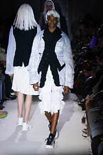 コム デ ギャルソン・オム プリュス 2024年秋冬コレクション - 理性の解剖学｜写真74