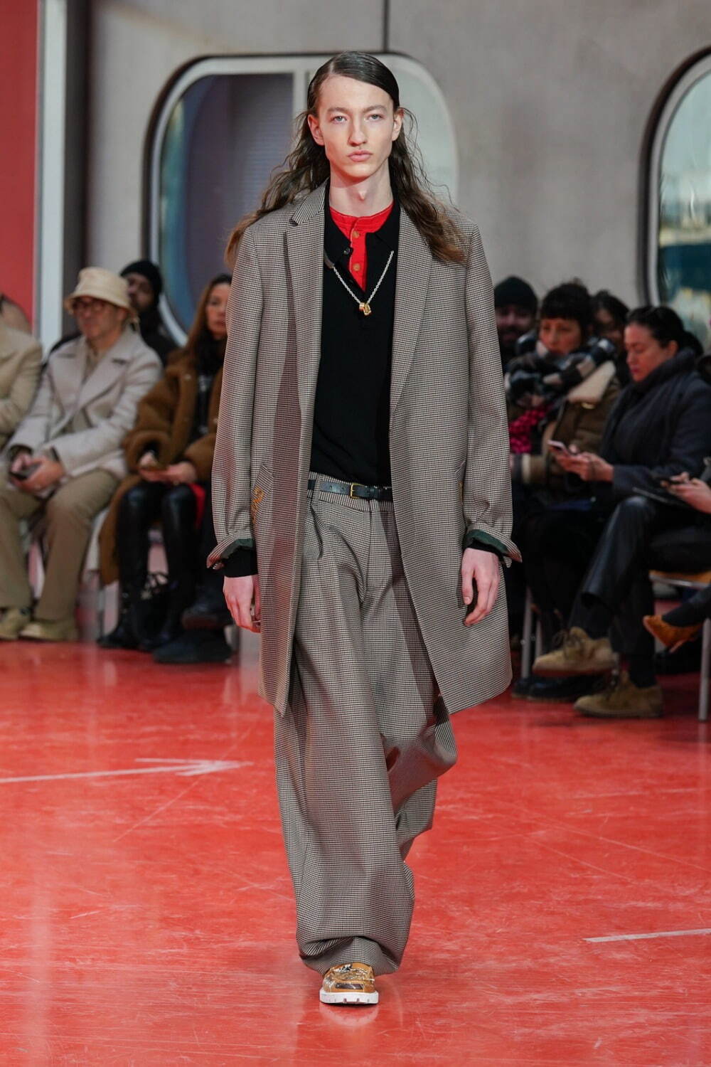 カラー 2024-25年秋冬<span>コレクション</span> - 写真44