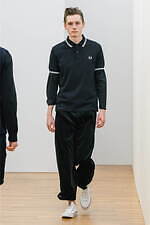 コム デ ギャルソン・シャツ 2024年秋冬メンズコレクション - 色彩の自由な律動｜写真29