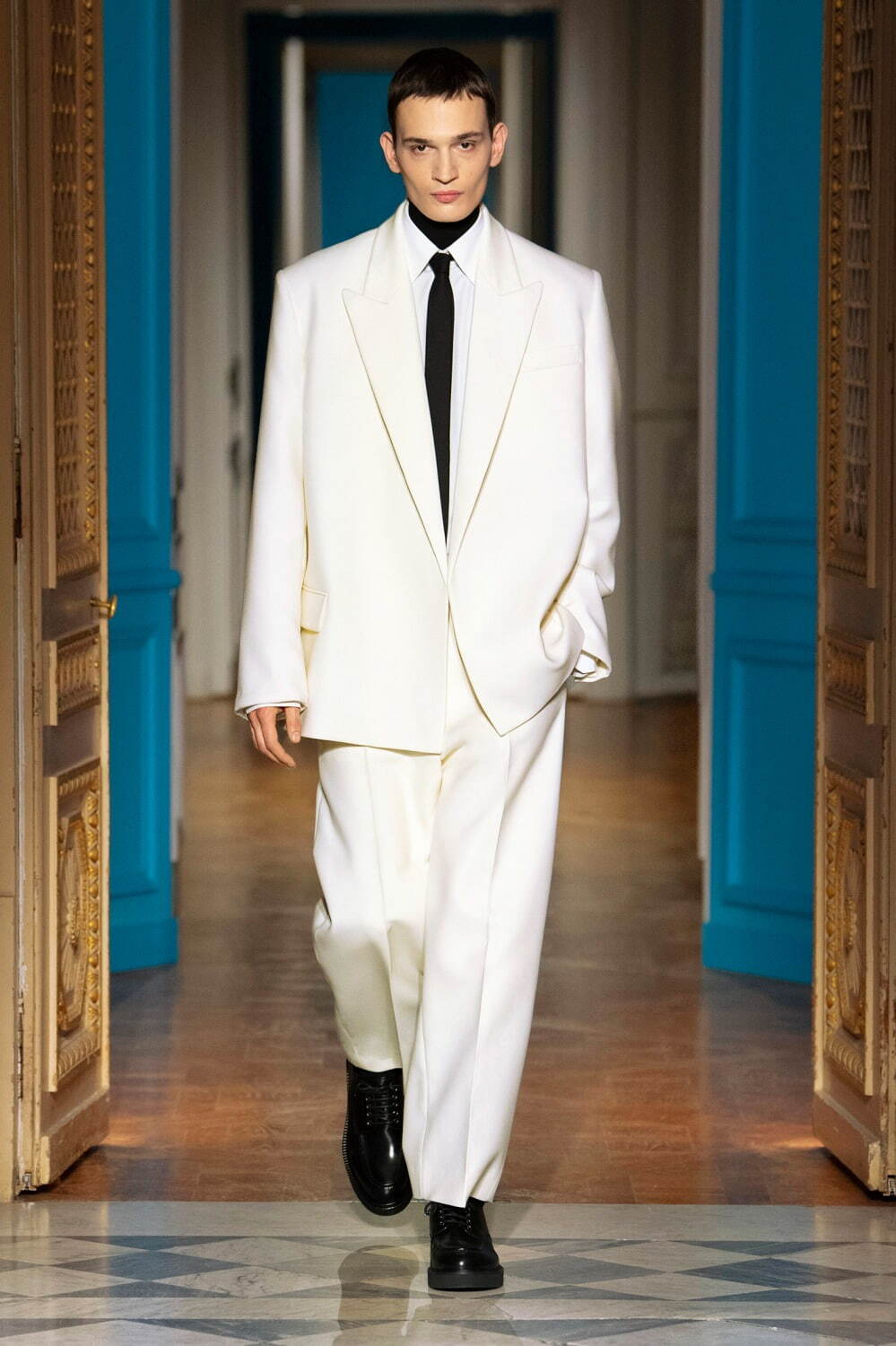 ヴァレンティノ(VALENTINO) 2024-25年秋冬メンズコレクション ヴァレンティノ(VALENTINO) 2024-25年秋冬メンズコレクション