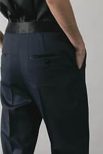 チノのブラックフォーマルウェアに新作、パールボタン付きダブルジャケットやワイドパンツなど｜写真14