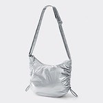 GUの24年春新作バッグ＆シューズ、“ふっくら”素材の3セットショルダーポーチやシアーブーツ｜写真10