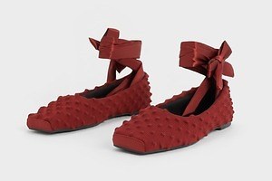 チャールズ＆キース“ドリアンの果実”着想のトゲトゲバッグ＆シューズ、英国気鋭デザイナーとコラボ