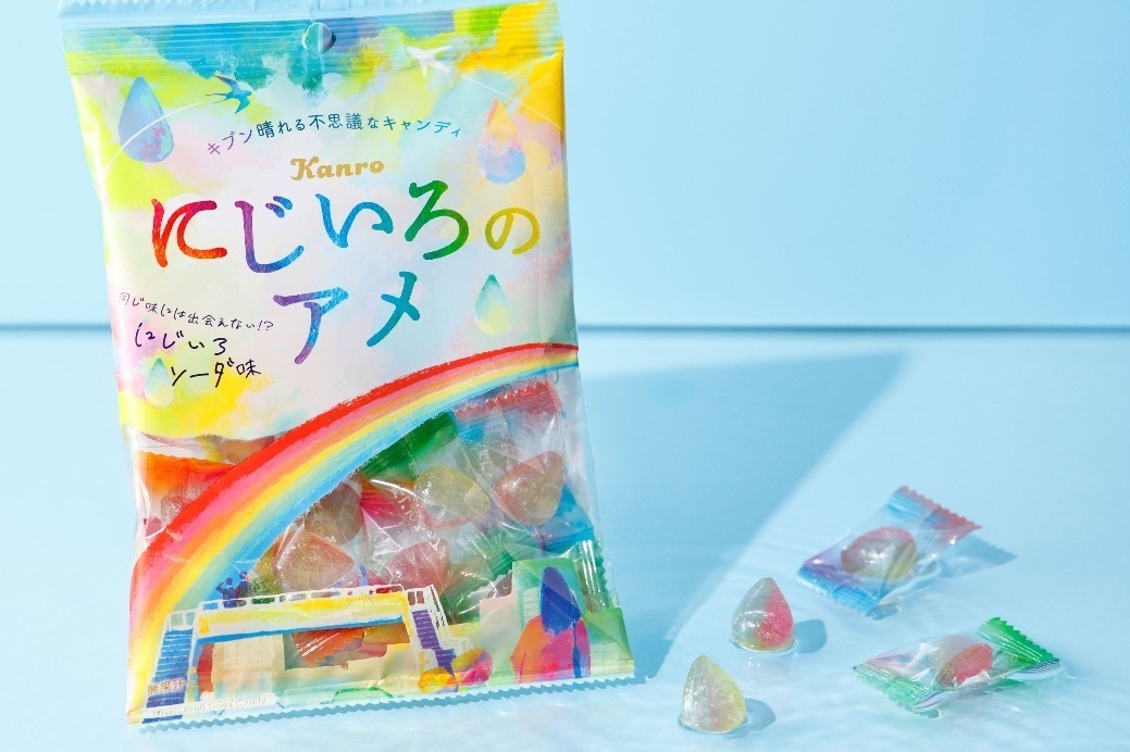 雲飴 カンロの“虹色”しずくキャンディ「にじいろのアメ」1粒ごとに味