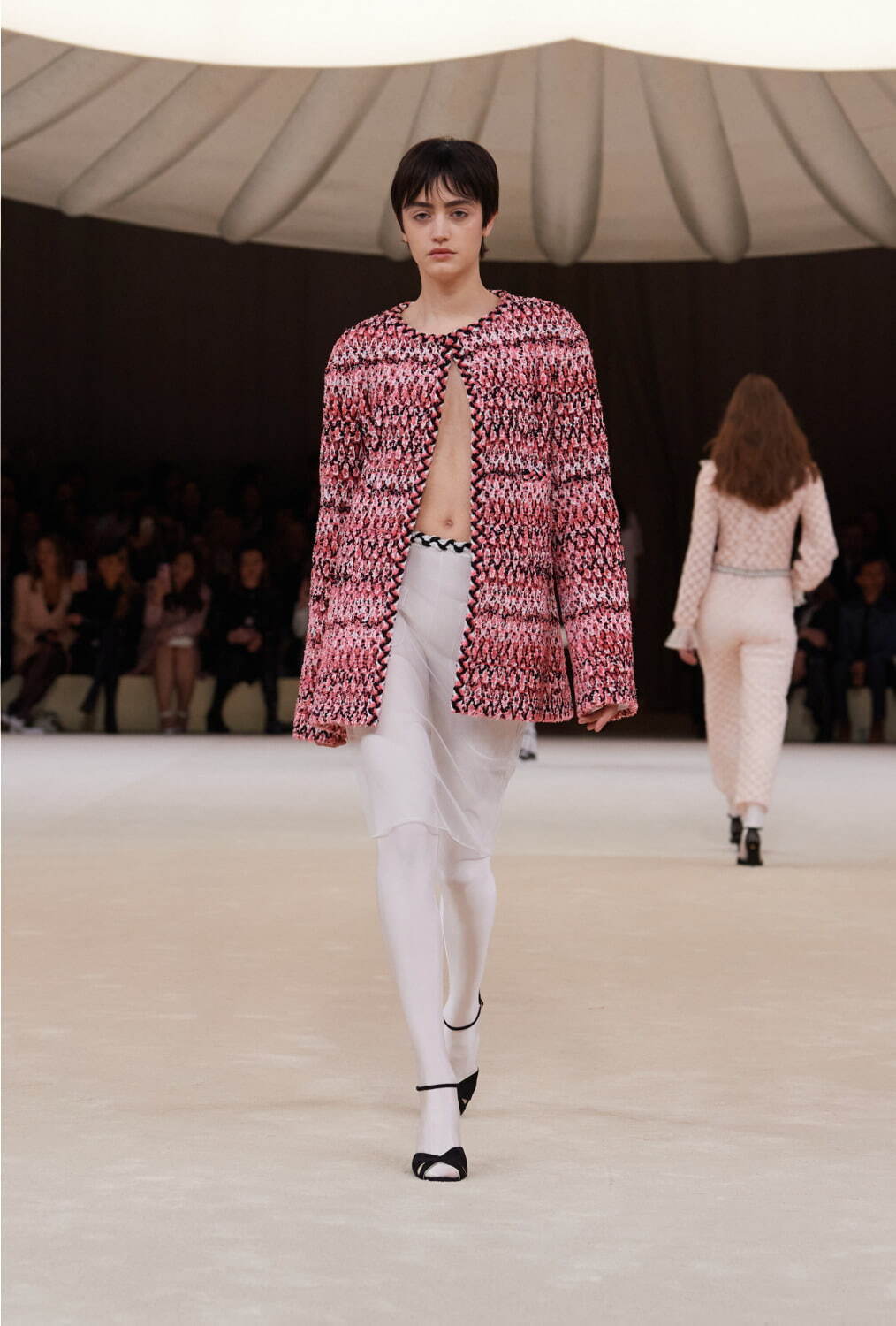 シャネル オートクチュール(CHANEL Haute Couture) 2024年春夏ウィメンズコレクション  - 写真17