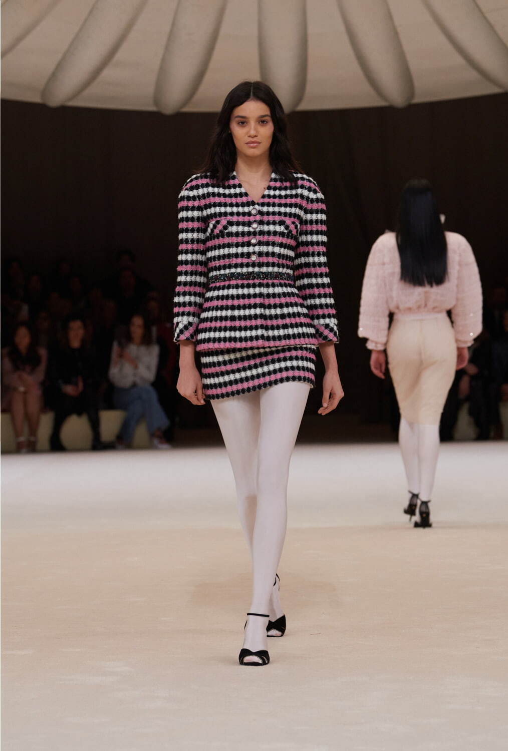 シャネル 2024年春夏｜ ミニスカート