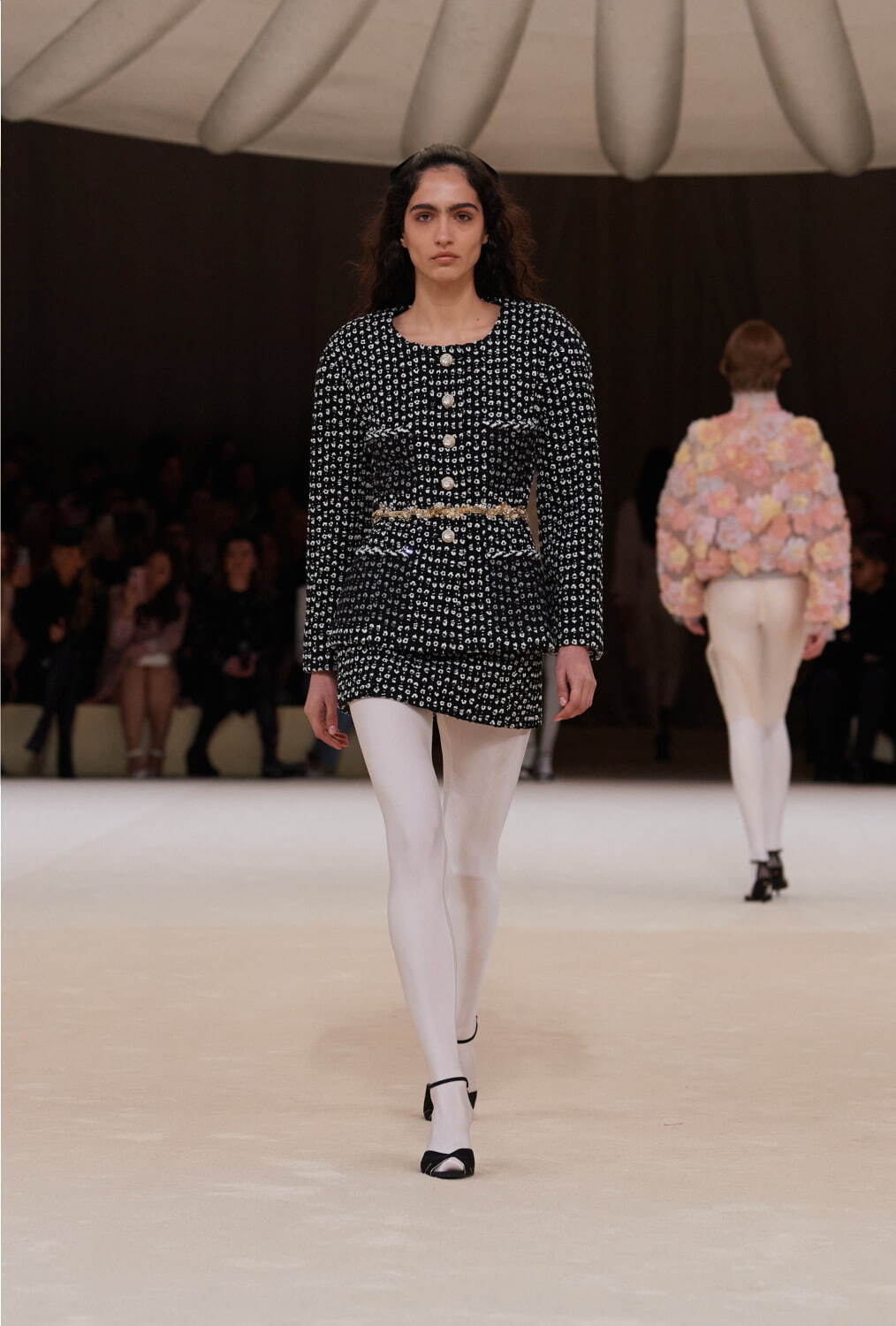 シャネル 2024年春夏｜ ミニスカート