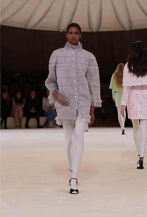 シャネル オートクチュール(CHANEL Haute Couture) 2024年春夏ウィメンズコレクション  - 写真16