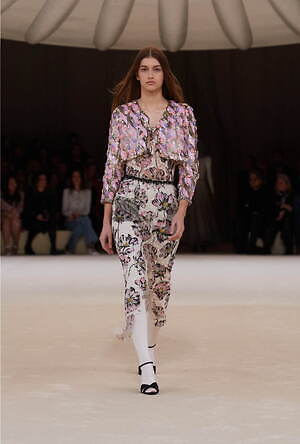 シャネル オートクチュール(CHANEL Haute Couture) 2024年春夏ウィメンズコレクション  - 写真32