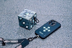 呪術廻戦』×ケースティファイ、“獄門疆”再現のAirPodsケース