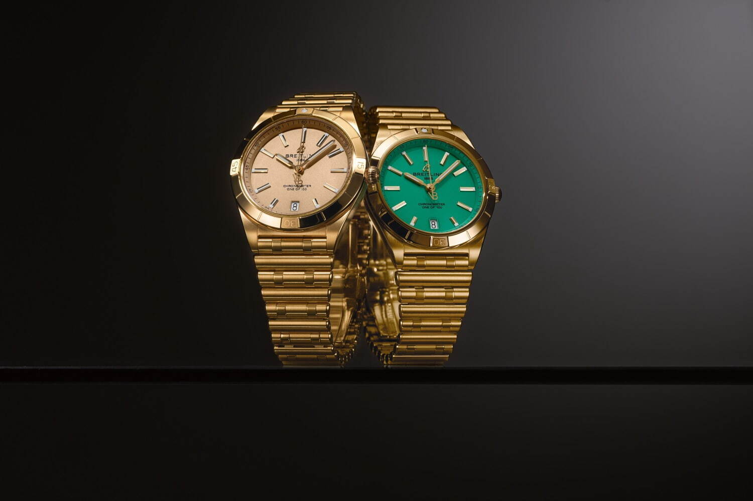 ブライトリング×ヴィクトリア・ベッカムの腕時計「クロノマット」“ペパーミント”ダイヤルなど全6色｜写真2