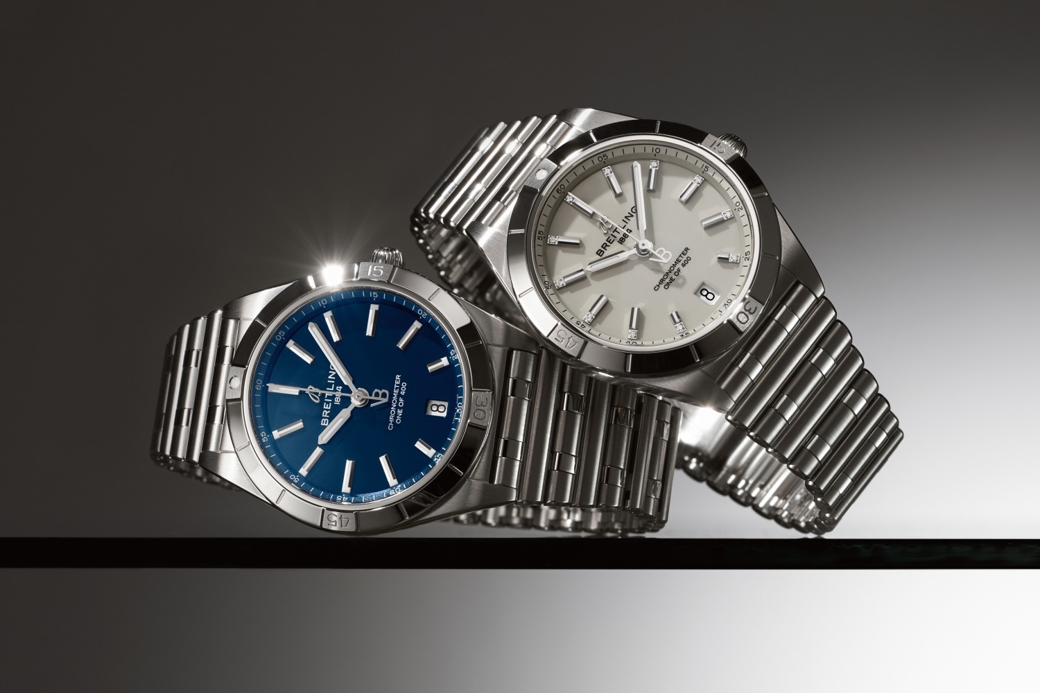 ミッドナイトブルー｜ブライトリング×ヴィクトリア・ベッカムの腕時計「クロノマット」“ペパーミント”ダイヤルなど全6色