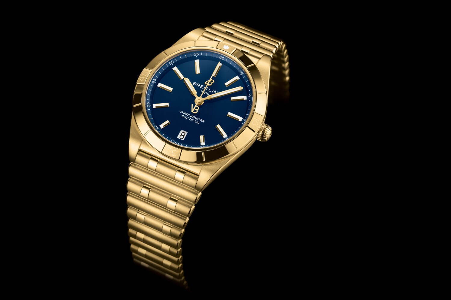 ブライトリング×ヴィクトリア・ベッカムの腕時計「クロノマット」“ペパーミント”ダイヤルなど全6色｜写真10