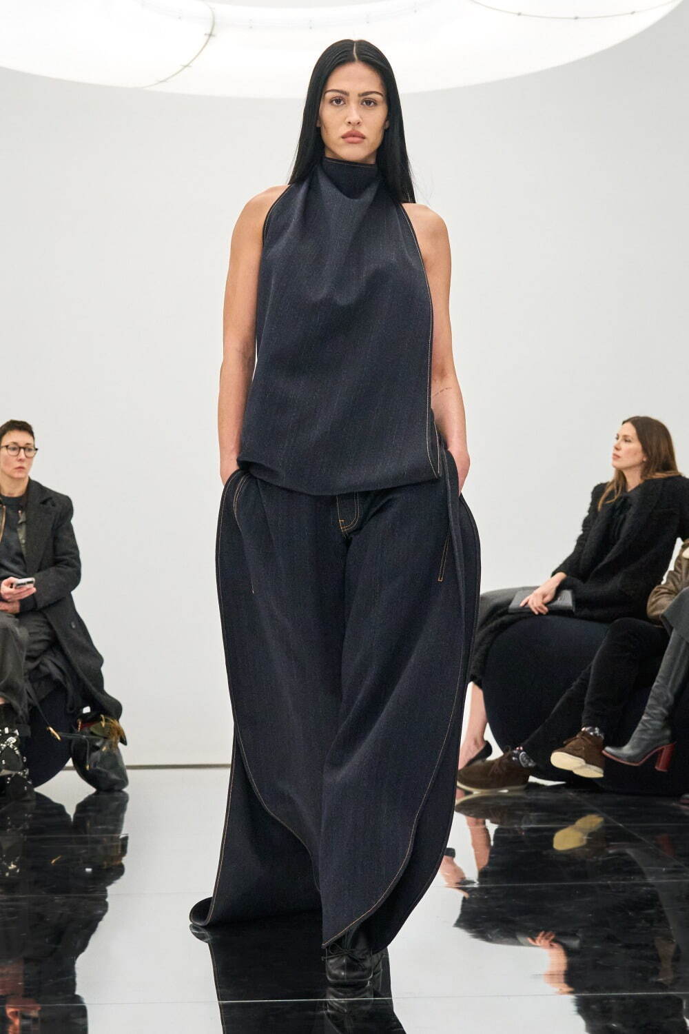 アライア(ALAÏA) 2024年秋ウィメンズコレクション  - 写真18