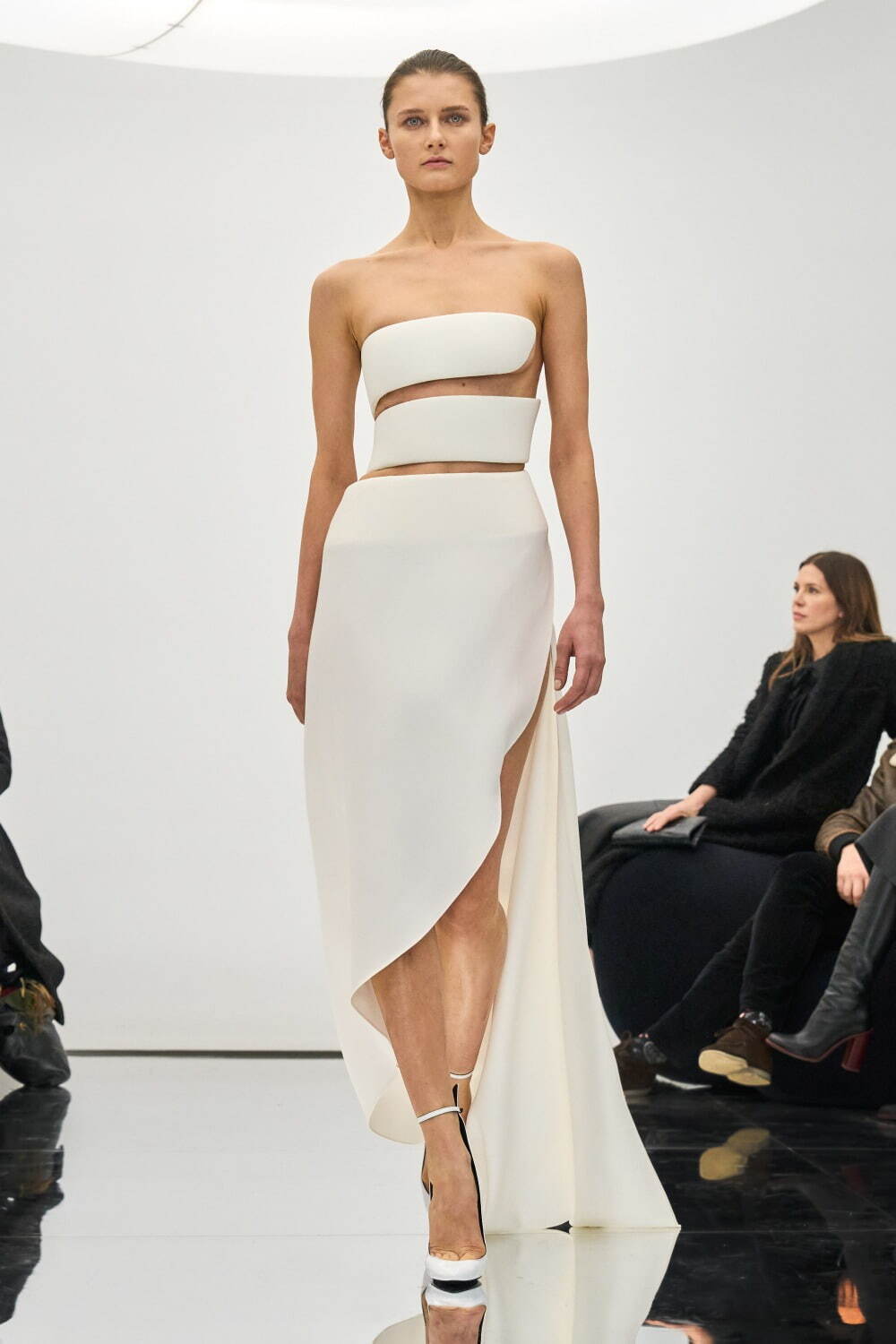 アライア(ALAÏA) 2024年秋ウィメンズコレクション  - 写真20