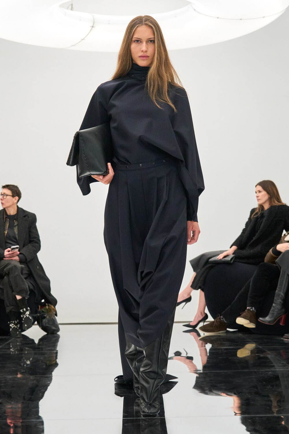 アライア(ALAÏA) 2024年秋ウィメンズコレクション  - 写真24