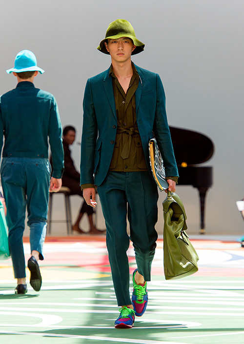 バーバリープローサム 2015年春夏メンズコレクション - ブック