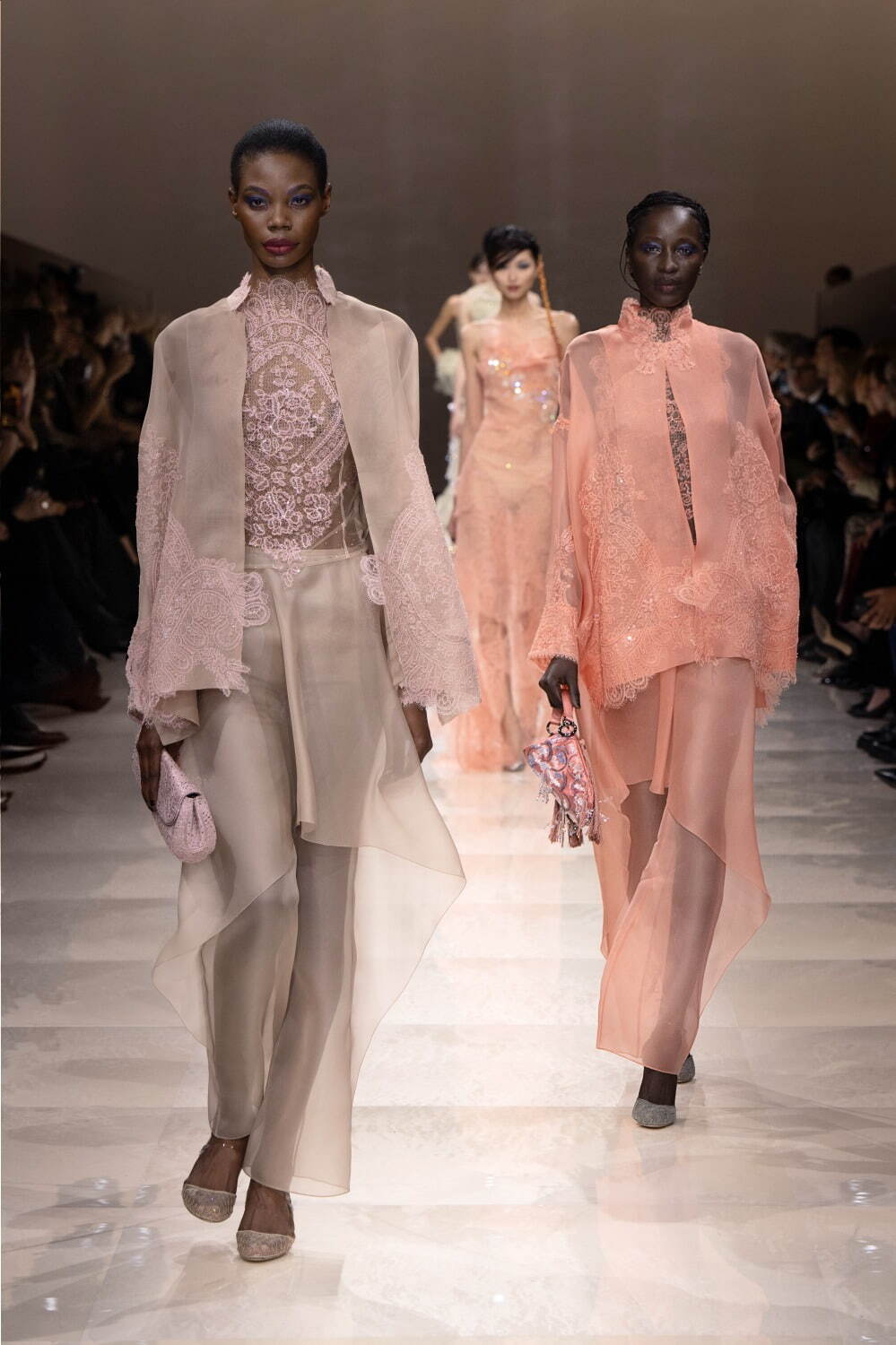 ジョルジオ アルマーニ プリヴェ 2024年春夏<span>コレクション</span> - 写真4