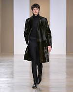 エルメス 2024年秋冬メンズコレクション - 重厚さに響きわたる軽やかさ｜写真37