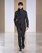 エルメス 2024年秋冬メンズコレクション - 重厚さに響きわたる軽やかさ｜写真41