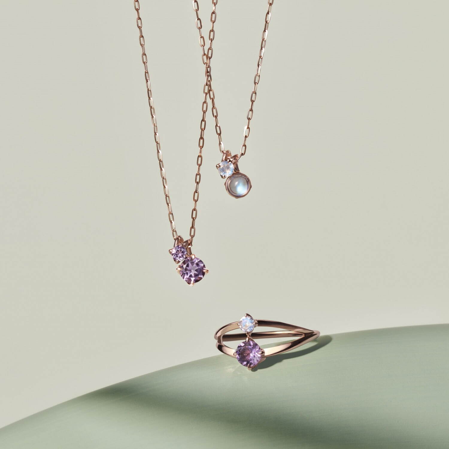 MOON SETTING DIAMOND NECKLACE 0.06ct(2ZN1606)K18 ネックレス